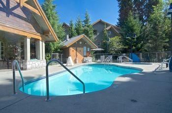 Glacier's Reach Apartment Whistler